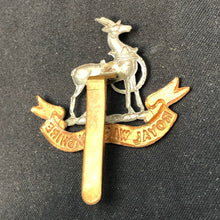 Load image into Gallery viewer, Original WW2 British Army Cap Badge - Royal Warwickshire Regiment - The Militaria Shop
