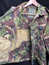 Load image into Gallery viewer, Surplus British Army DPM Pattern Camouflaged Smock Combat-160/104 - The Militaria Shop