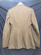 Lade das Bild in den Galerie-Viewer, British Army Grade 1 No.2 Dress Uniform Jacket - Size 176/96/80 - The Militaria Shop