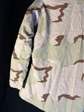 Load image into Gallery viewer, Gulf War US Army DCU Camouflaged Combat Field Coat/Jacket - Small/Short - The Militaria Shop