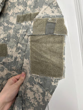 Load image into Gallery viewer, Surplus US Army ACU Combat Uniform Jacket-Small Regular - The Militaria Shop