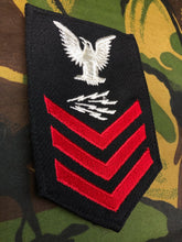 Lade das Bild in den Galerie-Viewer, Genuine US Navy PO 1 Information Systems Technician Patch / Badge - The Militaria Shop
