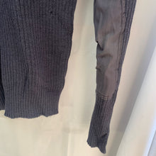 Charger l'image dans la galerie, Genuine British RAF Royal Air Force Pull Over Jumper Jersey - Size 6 - The Militaria Shop