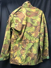 Load image into Gallery viewer, Genuine British Army Jungle Pattern DPM Combat Jacket Smock - Size 180/96 - The Militaria Shop