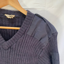 Load image into Gallery viewer, Genuine British RAF Royal Air Force Pull Over Jumper Jersey - Size 3 - The Militaria Shop