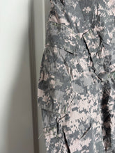Load image into Gallery viewer, Surplus US Army ACU Combat Uniform Jacket-Large Regular - The Militaria Shop