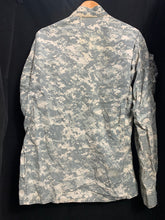 Load image into Gallery viewer, US Army Issue ACU Digicam Digital Camouflage Ripstop Shirt - 41" Chest - The Militaria Shop