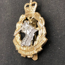 Load image into Gallery viewer, Genuine British Army Cap Badge - Royal Army Dental Corps - The Militaria Shop