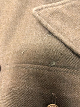 Lade das Bild in den Galerie-Viewer, Original WW2 US Army Class A Dress Jacket - Private Ryan Prop - 38" Regular - The Militaria Shop