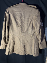 Charger l'image dans la galerie, Grade 1 British Army FAD No2 Dress Uniform Jacket - Size 176/108/92 - The Militaria Shop
