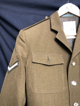 Lade das Bild in den Galerie-Viewer, Grade 1 Used British Army No.2 Air Corps Dress Uniform Jacket - Size 170/100/84 - The Militaria Shop