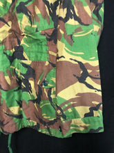 Charger l'image dans la galerie, Genuine British Army 68 Pattern DPM Field Jacket Smock - Size 1 - 38" Chest - The Militaria Shop