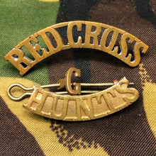 Load image into Gallery viewer, Original WW1 British Army Red Cross Shoulder Title - Hunts - The Militaria Shop