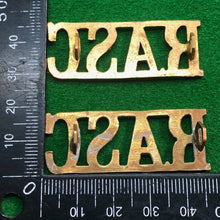Load image into Gallery viewer, Original WW2 British Army RASC Royal Army Service Corps Brass Shoulder Titles - The Militaria Shop