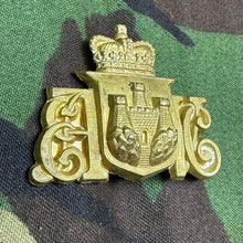 Load image into Gallery viewer, Victorian British Army 1st City of Edinburgh Artillery Volunteers Cap Badge - The Militaria Shop