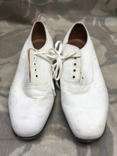 Load image into Gallery viewer, Genuine British Army Women's White Summer Shoes - WW2 Pattern - Size 8L - The Militaria Shop