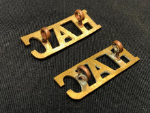 Load image into Gallery viewer, Original WW1 British Army Brass Shoulder Titles - Honourable Artillery Company - The Militaria Shop