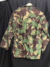 Charger l'image dans la galerie, Genuine Army Surplus British DPM Camouflaged Combat Smock Jacket - Size 170/104 - The Militaria Shop