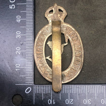 Load image into Gallery viewer, Original WW2 British Army Cap Badge - Royal Corps of Signals - The Militaria Shop