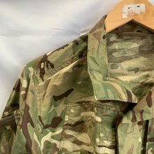 Charger l'image dans la galerie, British Army MTP Camouflaged Combat Jacket 2 Warm Weather -Grade 1- Size 170/96 - The Militaria Shop