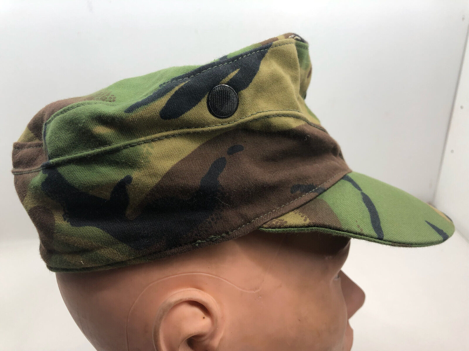 Original British Army 68 Pattern Peaked Combat Hat A/78 - Size 6 5/8 - The Militaria Shop