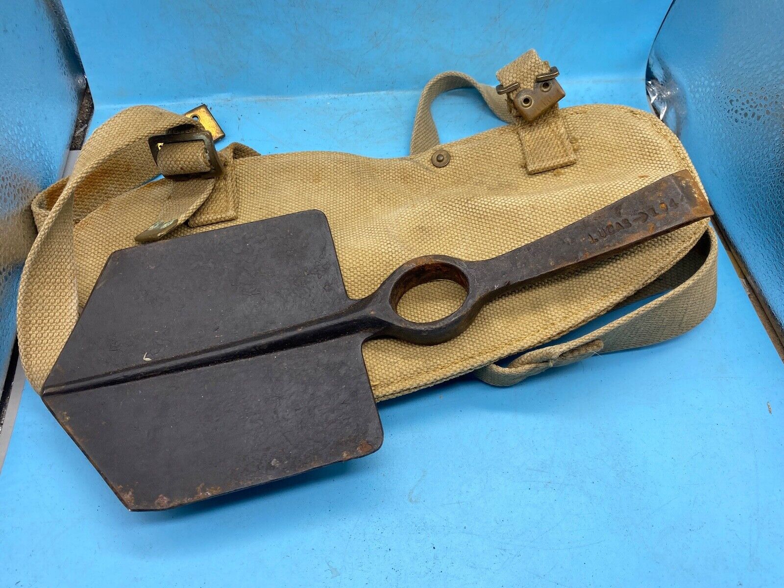 Original WW2 British Army Canvas Handle, Carrier & 1944 Dated Helve with Strap - The Militaria Shop