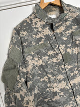 Load image into Gallery viewer, Surplus US Army ACU Combat Uniform Jacket -Size Medium-Regular - The Militaria Shop