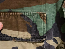 Load image into Gallery viewer, US Air Force Hot Weather Woodland Camouflage BDU Combat Field Jacket. Small/Long - The Militaria Shop