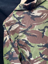 Load image into Gallery viewer, Genuine British Army DPM Woodland Lightweight Combat Jacket-Size 180/104 - The Militaria Shop