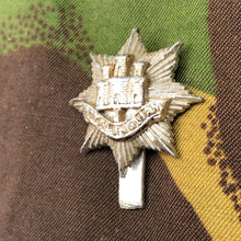 Lade das Bild in den Galerie-Viewer, Original British Staybrite Army Cap - East Anglian Brigade - The Militaria Shop