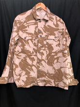 Load image into Gallery viewer, Genuine British Army Desert DPM Camouflaged Combat Jacket - Size 170/104 - The Militaria Shop