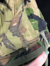 Charger l'image dans la galerie, Genuine British Army Surplus Camouflaged DPM Combat Trousers - Size 75/76/92 - The Militaria Shop