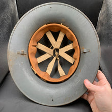 Lade das Bild in den Galerie-Viewer, Image #11