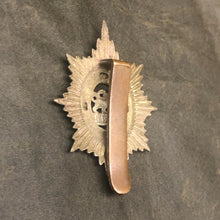 Load image into Gallery viewer, Original WW2 British Army Cap Badge - Worcestershire Regiment - The Militaria Shop
