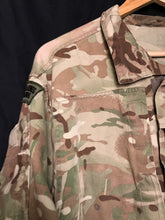 Charger l'image dans la galerie, British Army MTP Camouflaged Combat Jacket Temperate Weather - Size 180/96 - The Militaria Shop