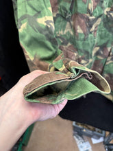 Charger l'image dans la galerie, Surplus British Army DPM Pattern Camouflaged Smock Combat-170/`112 - The Militaria Shop