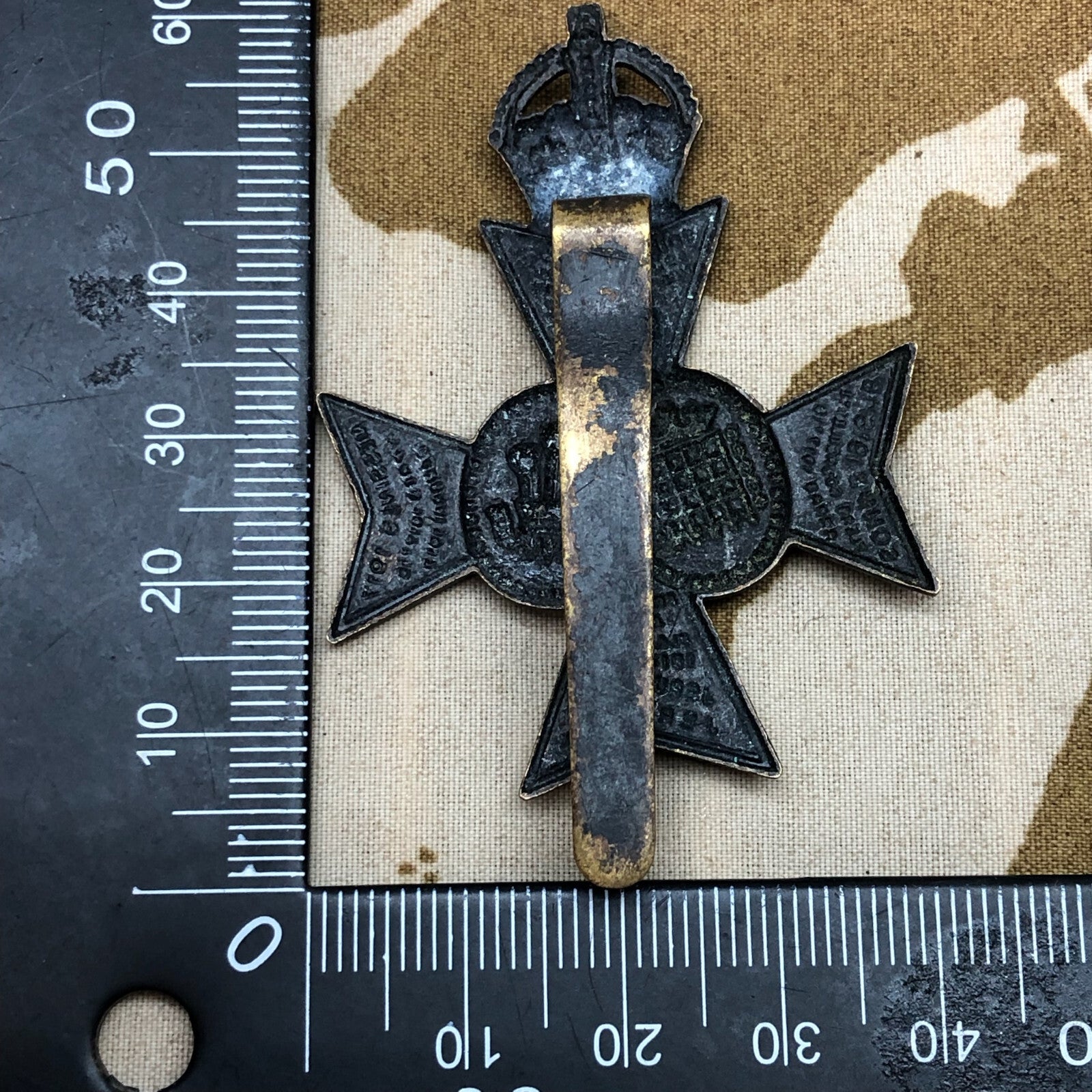 Original WW1 British Army Cap Badge - 16th London Regiment Queen's Westminster - The Militaria Shop