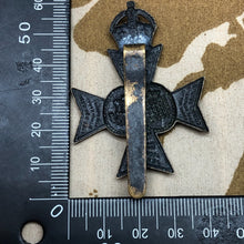 Load image into Gallery viewer, Original WW1 British Army Cap Badge - 16th London Regiment Queen's Westminster - The Militaria Shop