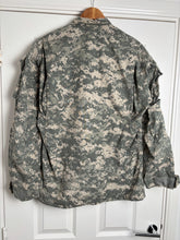 Load image into Gallery viewer, Surplus US Army ACU Combat Uniform Jacket-Medium Long - The Militaria Shop