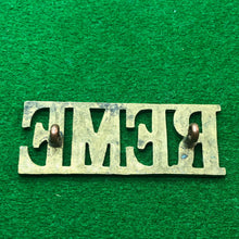 Load image into Gallery viewer, Original WW2 British Army Brass Shoulder Title - REME Engineers - The Militaria Shop