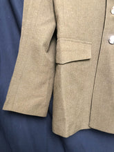 Lade das Bild in den Galerie-Viewer, Genuine British Army No.2 Dress Uniform Jacket - Grade 1 - Size 170/92/76 - The Militaria Shop