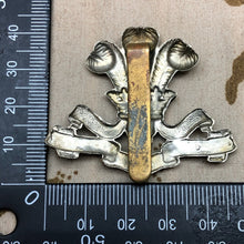 Charger l'image dans la galerie, Original WW1 British Army Cap Badge - Glamorgan Imperial Yeomanry - The Militaria Shop