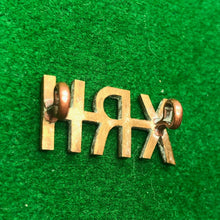 Load image into Gallery viewer, Original WW2 British Army Brass Shoulder Title - 10th Royal Hussars Regiment XRH - The Militaria Shop