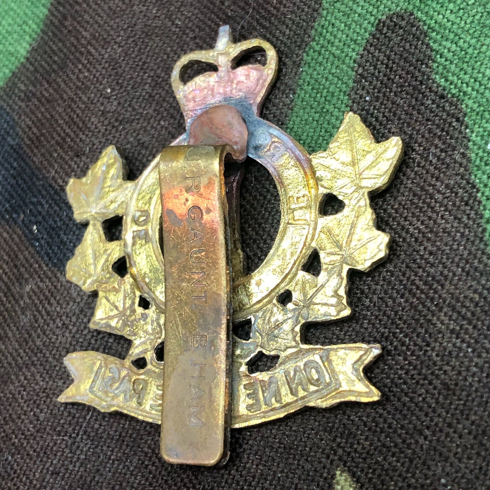 Original Canadian Army Le Régiment de Hull Beret / Cap Badge - The Militaria Shop