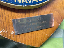 Charger l'image dans la galerie, Original Wall Plaque - United States Naval Forces Commander in Chief - The Militaria Shop