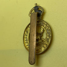 Load image into Gallery viewer, Original WW1 British Army Cap Badge - Hertfordshire Regiment - The Militaria Shop