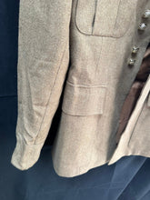 Lade das Bild in den Galerie-Viewer, British Army Surplus Grade 1 No.2 Service Dress Jacket - Guards - Size 182/92/76 - The Militaria Shop