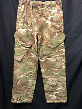 Charger l'image dans la galerie, British Army Surplus MTP Camo Combat Trousers - Size 75/76/92 - The Militaria Shop