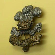 Load image into Gallery viewer, Original WW2 British Army Cap Badge - The Welch - The Militaria Shop