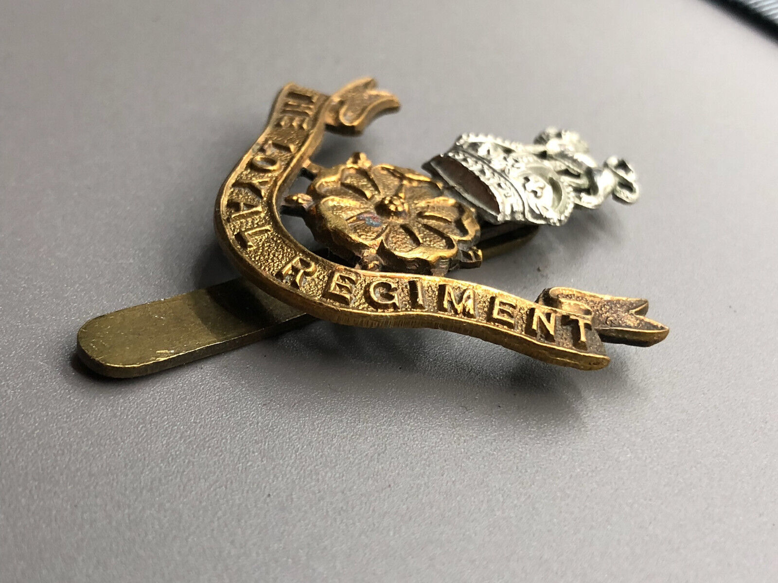 Original WW2 British Army The Loyal Regiment Cap Badge - The Militaria Shop